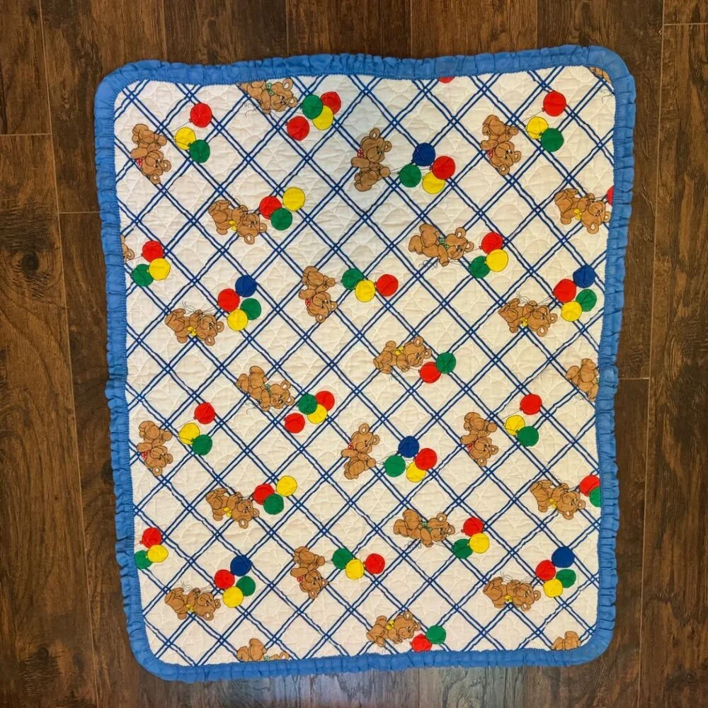 Baby Quilt WithTeddy Bears Colorful Balloons Hand-Stitched Blue Border 36